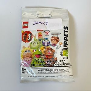 Lego The muppets 71033 mini figure Janice New, Only opened to verify the content